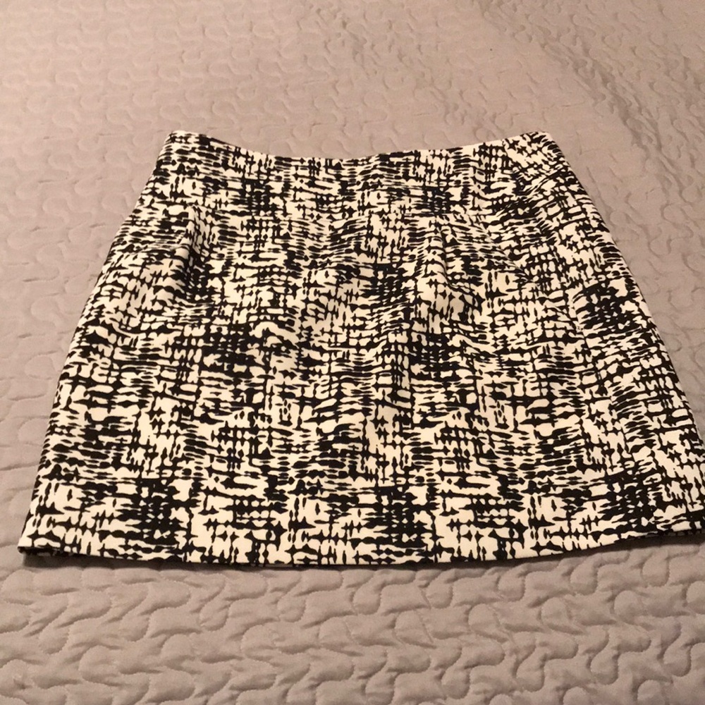 Kenneth Cole Reaction Skirt